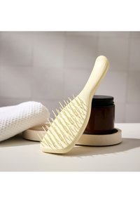 Tangle Teezer TT - ULTIMATE DETANGLER - EXTRA GENTLE - EUCALYPTUS GREEN - Hiusasuste - light yellow