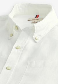 Next SIGNATURE SHORT SLEEVE - Vapaa-ajan kauluspaita - white