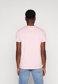 Tommy Jeans SLIM TEE - T-shirt - bas - ballet pink
