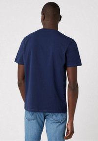 Wrangler Jednoduché tričko - dark blue
