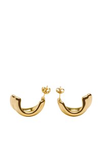 Złote kolczyki na biglu w kształcie okręgu o zaokrąglonym, gładkim wzorze i polerowanym wykończeniu. Proste zapięcie na sztyft. Odpowiednie zarówno na co dzień, jak i na formalne okazje.