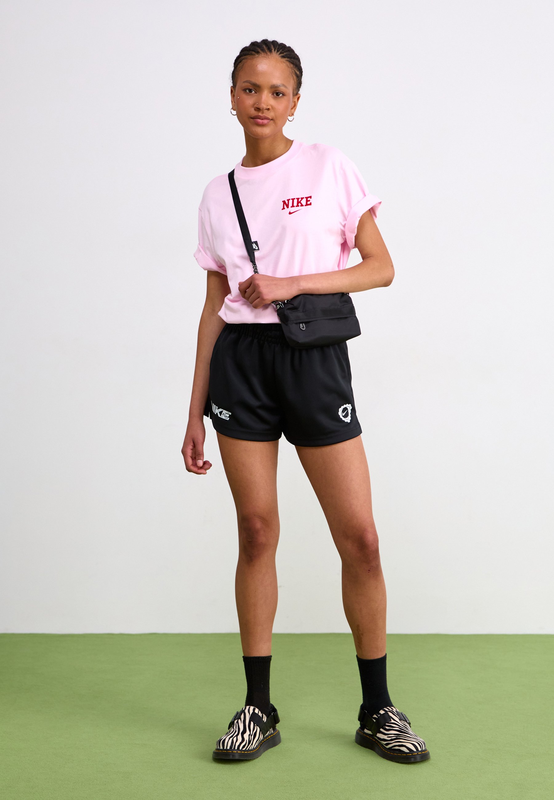 nike nsw trend short
