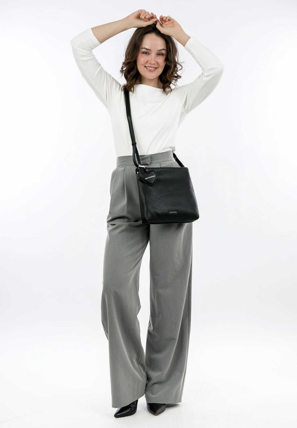 UMHÄNGE ENIE - Umhängetasche