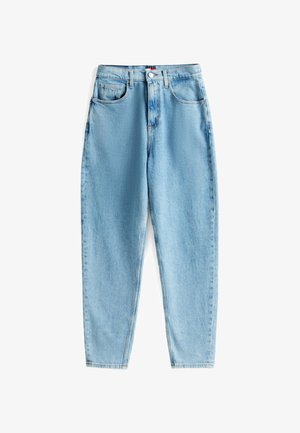 Lysblå højtaljede jeans lavet af denim med en let falmet finish. Har fem lommer og lukning med knap i taljen.