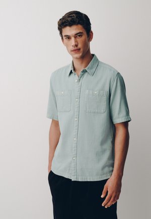 Next, REGULAR FIT - TEXTURED SHORT SLEEVE SHIRT . - Chemise - blue