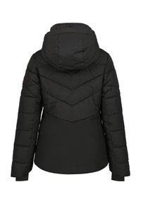 Mustapufferitakki hupulla, jossa on chevron-neliökuvio selässä ja joustavat hihansuut. Valmistettu vedenkestävästä materiaalista.