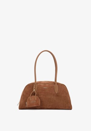 Pruun, tekstuuriga nahast käekott, millel on kaarjas kuju. Omab kahte pikendatud sangadega käepidet, väikest eemaldatavat kotti ja peeneid metallist detaili aktsente.