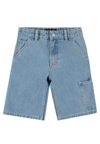 Lyseblå denimshorts med klassisk passform, med to frontlommer og en sideliggende cargo-lomme. Laget av vevd bomullsstoff.