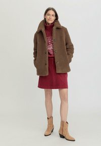 hessnatur Winterjas - camel
