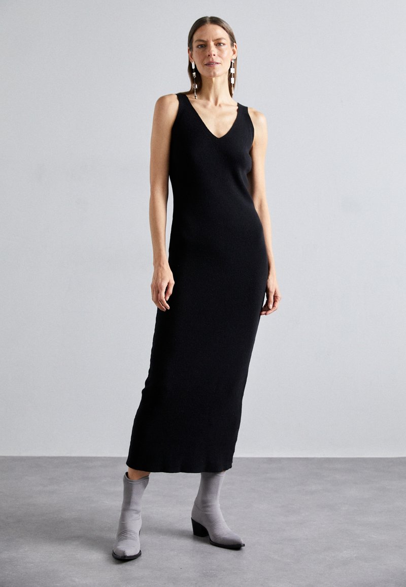 STUDIO ID - DRESS - Maxi dress - black, Enlarge