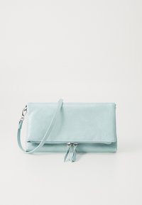 Portafoglio in faux leather blu chiaro, con un texture, chiusura a zip, tracolla rimovibile e due zip pull decorativi nella parte anteriore.