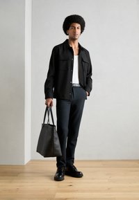 Lindbergh POCKET OVERSHIRT - Tunn jacka - black