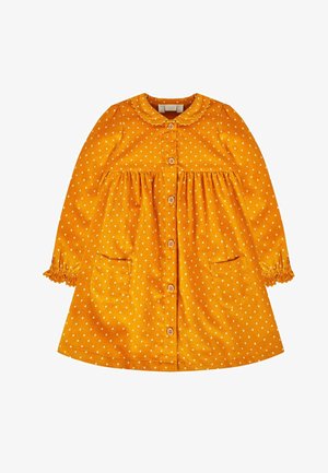 Gelbes Kleid mit gepunktetem Muster, runder Kragen, Knopfleiste, zwei Seitentaschen und gerafften Ärmeln. Hergestellt aus strukturiertem Stoff.