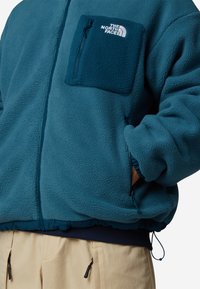 The North Face M YUMIORI REVERSIBLE JACKET - Giacca in pile - midnight petrol mallard