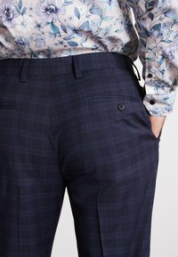 Next Chino - blue