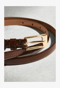 Nije odabrano, chocolate brown