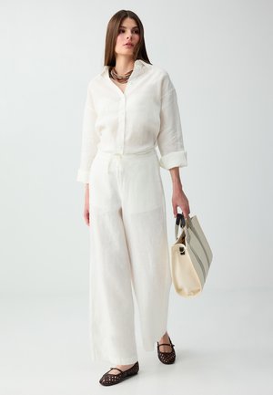 Jimmy Key, HIGH-WAISTED WIDE-LEG DRAWSTRING TROUSERS - Pantalon classique - white