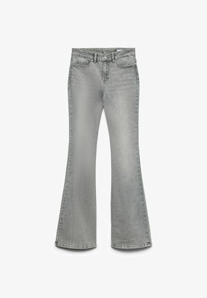 Vero Moda, FLARED FIT JEANS VMFLASH MID RISE FLARED FIT JEANS - Jean flare - medium grey denim