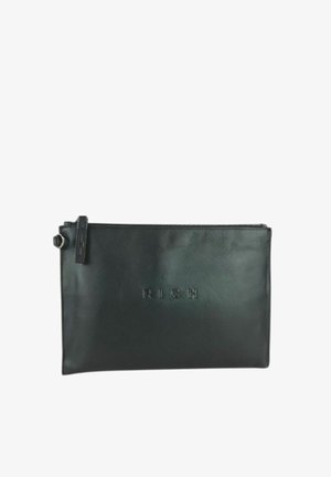 Bustina in pelle nera dalla texture liscia, con chiusura a zip e logo "RICH" in rilievo sul davanti. Design compatto e rettangolare.