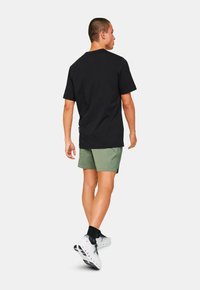 On GRAPHIC - T-shirts basic - black   white