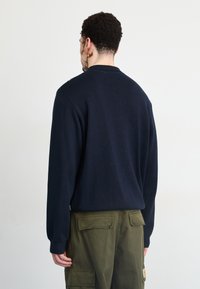 Carhartt WIP ARLO - Pullover - dark navy/kendricks