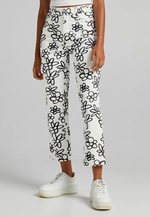 Spodnie materiałowe