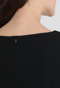 s.Oliver BLACK LABEL Vestido informal - black