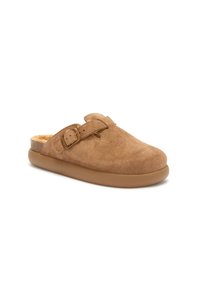 Brune ruskinds slip-on sko med rund tå, sidespænde detaljering, blød inderside og struktureret gummisål.