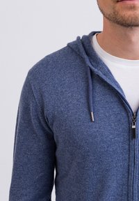 CASH-MERE Cardigan - jeans blau