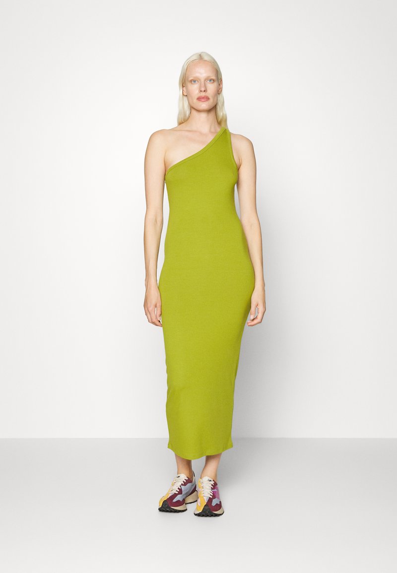 Vero Moda Tall VMUDAVA ONE SHOULDER DRESS - Vestido de malha - woodbine