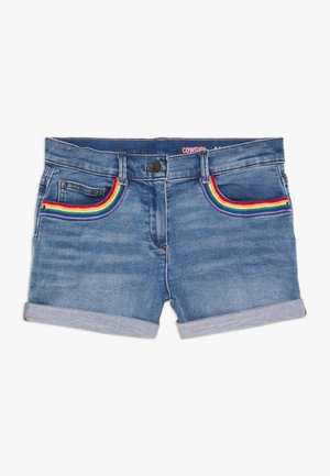 Jeans-Shorts mit aufgerollten Bündchen und regenbogenfarbenem Streifenbesatz an den Fronttaschen, Knopfverschluss und Gürtelschlaufen.