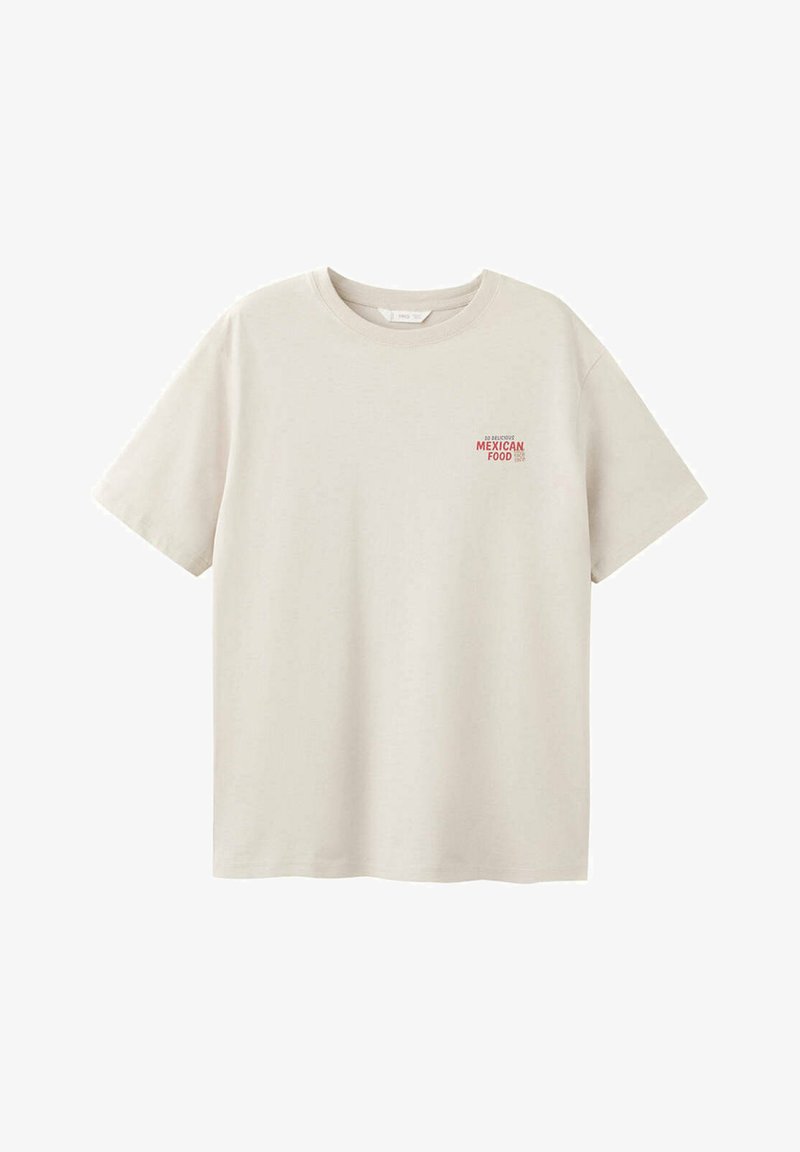 T-shirt beige à manches courtes avec col rond, avec un petit texte rouge "Mexican Food" sur le côté gauche de la poitrine.