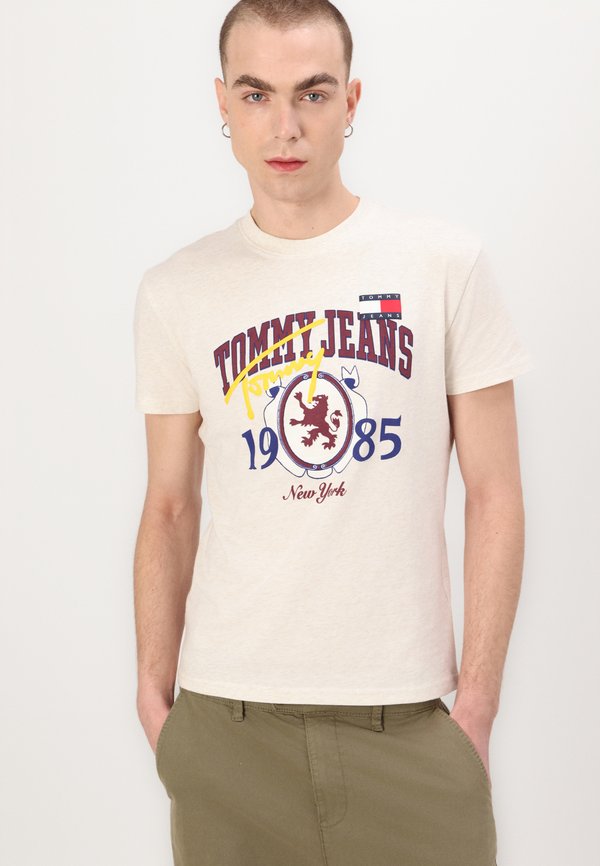 VARSITY NOVELTY TEE UNISEX - Print T-shirt - oat marl3