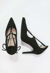 Brenda Zaro Lodičky na vysokém podpatku - black