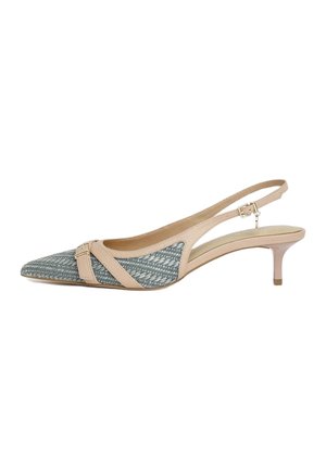 Scarpa décolleté con tacco kitten, punta a punta e cinturino slingback con cinturini intrecciati grigi e beige e una piccola fibbia sul cinturino alla caviglia.