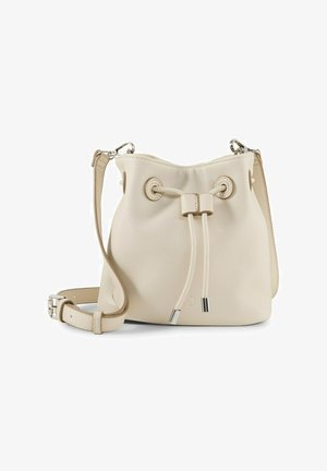 Sac bourse en cuir couleur crème avec bandoulière réglable, fermeture éclair à cordon et accents métalliques argentés sur fond blanc.