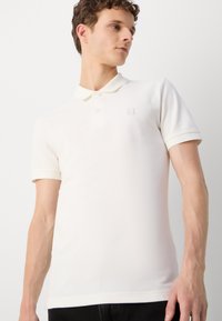 Calvin Klein Jeans BADGE SLIM - Pikeepaita - ivory