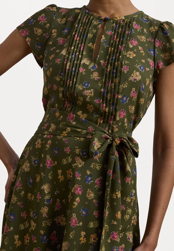 FLORAL BELTED GEORGETTE PINTUCKED DRESS - Day dress - olive3