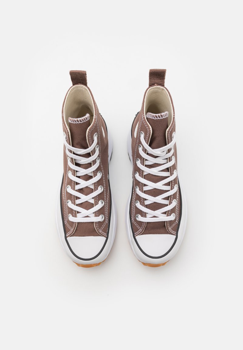 run star hike seasonal colors marrom