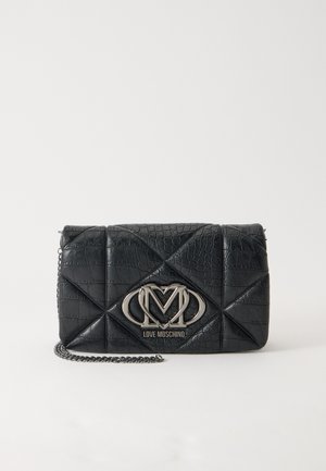 Love Moschino SMART DAILY BAG - Taška cez plece - black