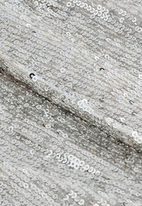Thumbnail Image 6