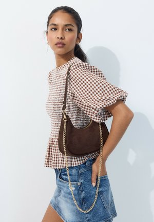 Stradivarius, HALF-MOON SHOULDER BAG - Handbag - dark brown