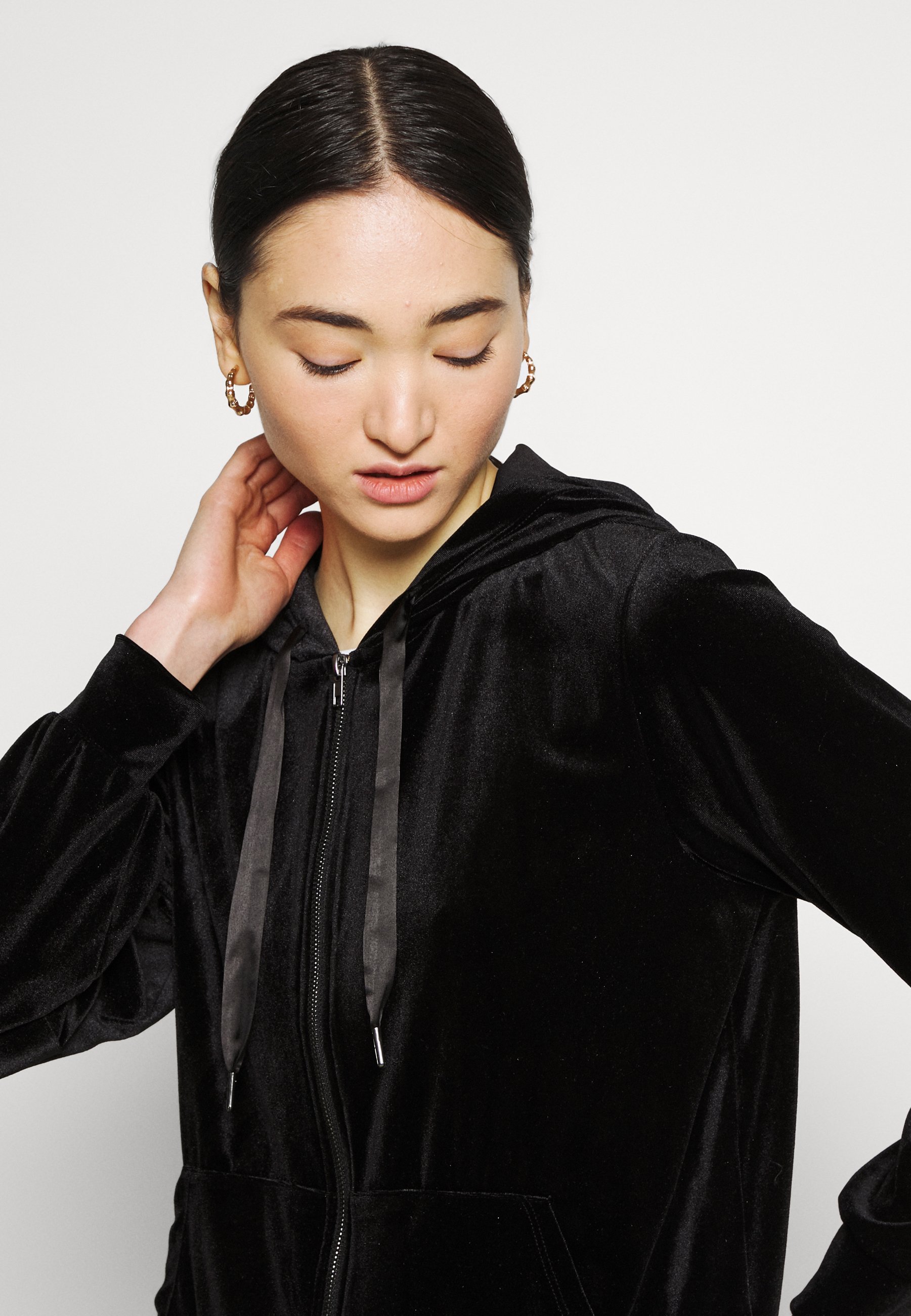Women VIVELVETTA ZIP HOODIE - Zip-up sweatshirt Women VIVELVETTA ZIP HOODIE - Zip-up sweatshirt