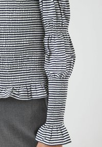 YAS YASCHEMMA SMOCK - Blūze - star white