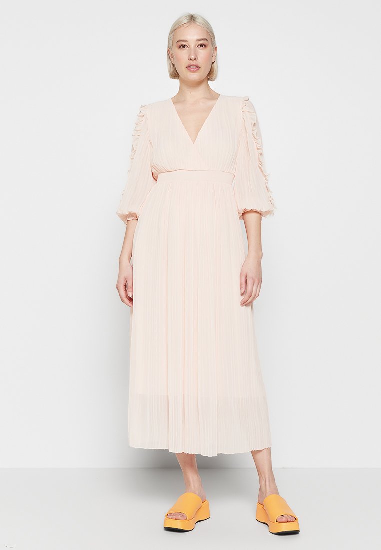 RIANI Maxi-jurk beige RIANI Maxi-jurk beige