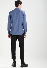 New Look CROSSDYE - Camisa - mid blue