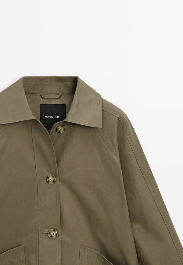 POCKETS - Light jacket2