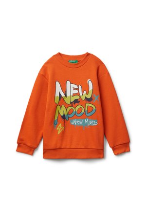 Felpa arancione con il bold "NEW MOOD" in verde e blu, dalla vestibilità comoda e con polsini e orlo a coste. Realizzata in tessuto morbido.