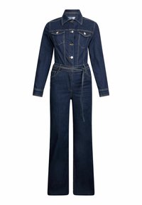 Romper in denim di colore blu scuro. Presenta una chiusura con bottoni davanti, tasche sul petto, maniche lunghe e una vita con cintura decorata da borchie.