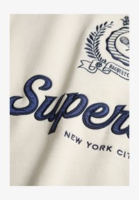 Non selezionato, off white